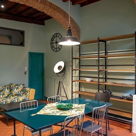 Raffinato Trilocale San Frediano Apartment Florence Exterior photo