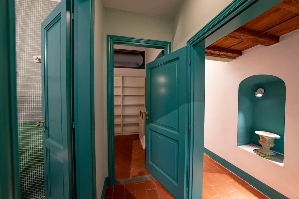 Raffinato Trilocale San Frediano Apartment Florence Exterior photo